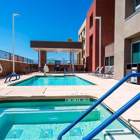 Fairfield By Marriott Inn & Suites Palm Desert Coachella Valley Bagian luar foto
