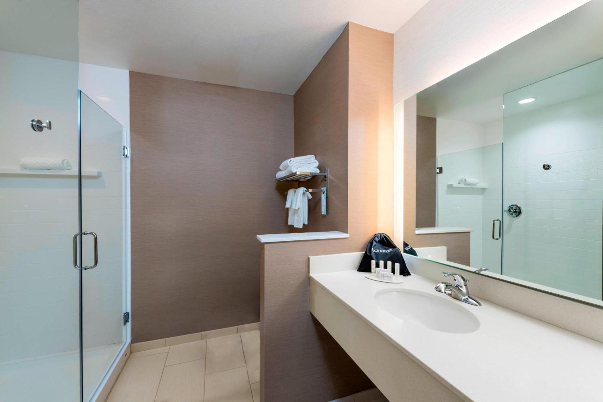 Fairfield By Marriott Inn & Suites Palm Desert Coachella Valley Bagian luar foto