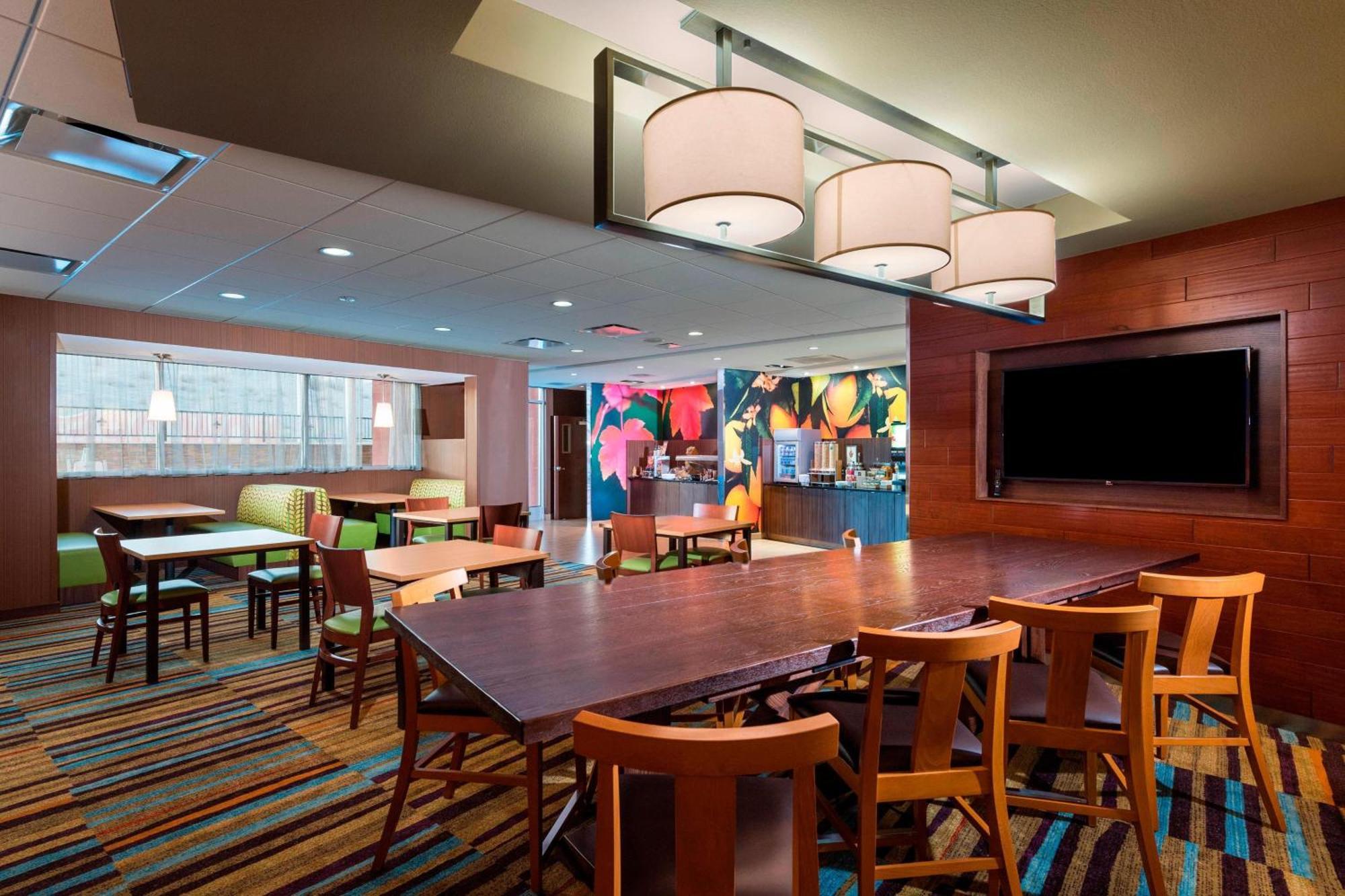 Fairfield By Marriott Inn & Suites Palm Desert Coachella Valley Bagian luar foto