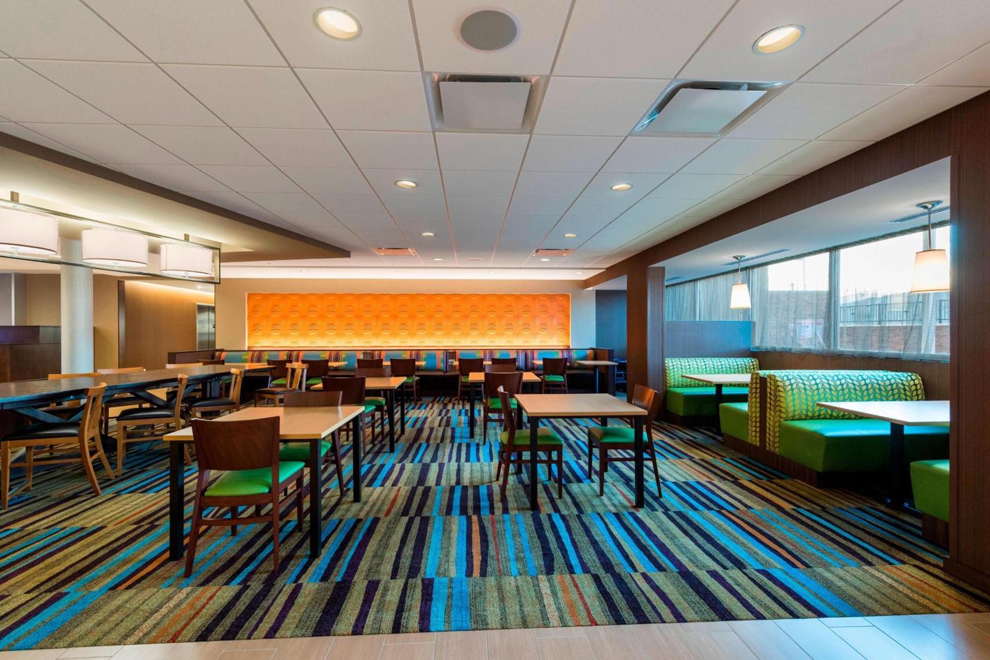 Fairfield By Marriott Inn & Suites Palm Desert Coachella Valley Bagian luar foto
